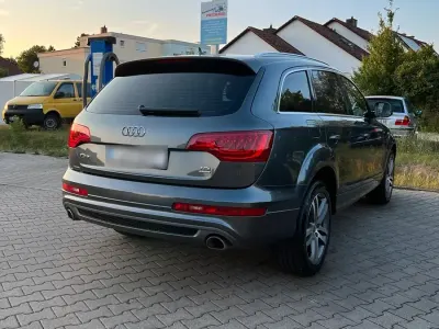Gebraucht Audi Q7 S-Line 245 PS (180 kW) 2014 Grau SUV