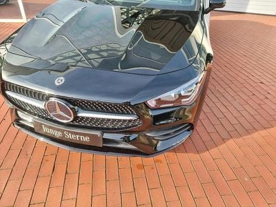 Mercedes CLA200