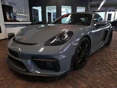 Porsche 718 Cayman GT4