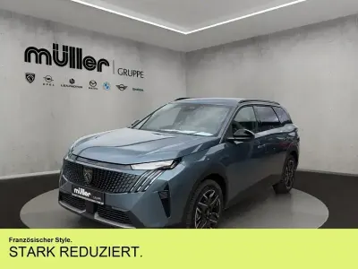 Neu Peugeot 5008 Allure 145 PS (106 kW) 2025 Blau SUV
