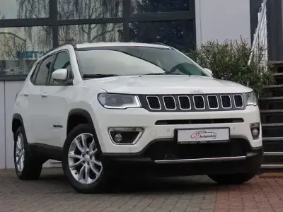 Käytetty Jeep Compass 150 HP (110 kW) 2021 Valkoinen Katumaasturi