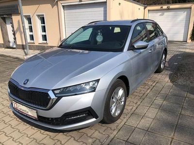 Gebraucht Skoda Octavia Ambition 116 PS (85 kW) 2021 Silber Kombi