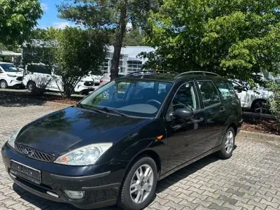 Gebraucht Ford Focus Futura 101 PS (74 kW) 2004 Schwarz Limousine