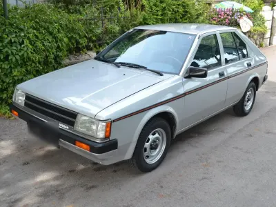 Gebraucht Nissan Cherry 60 PS (44 kW) 1983 Silber Limousine