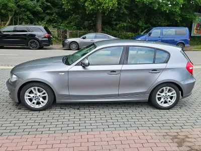 Gebraucht BMW 118 143 PS (105 kW) 2011 Spacegrau metallic Kleinwagen