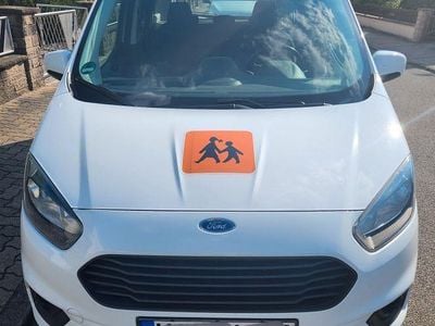 Ford Courier