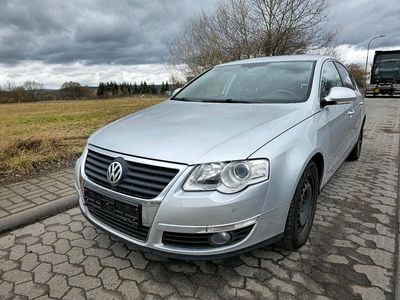 Gebraucht VW Passat 150 PS (110 kW) 2005 Silber Limousine