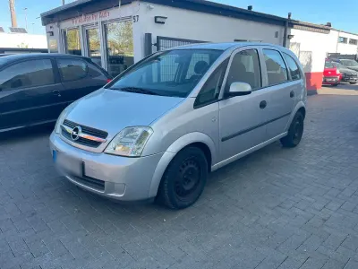 Second-hand Opel Meriva 90 CP (66 kW) 2004 Argintiu Monovolum