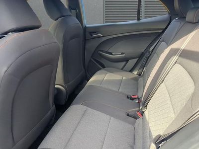 Nouă MG MG3 Excite 116 CP (85 kW) 2026 Albastru Hatchback