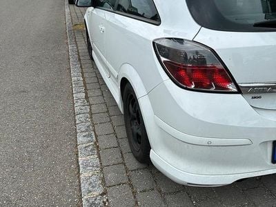 Opel Astra GTC