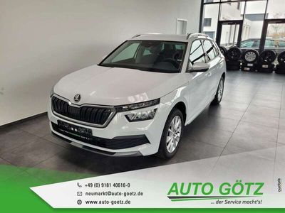 Weiß Gebraucht 2024 Skoda Kamiq Style SUV | 21.390 € (Fairer Preis)
