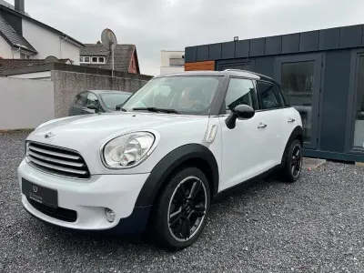 Gebraucht Mini Cooper 122 PS (89 kW) 2013 Weiß Kleinwagen