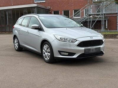 Gebraucht Ford Focus Business Edition 125 PS (91 kW) 2014 Silber Kombi