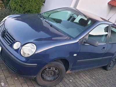 Gebraucht VW Polo 64 PS (47 kW) 2004 Blau Kleinwagen