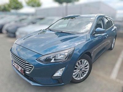 Używany Ford Focus Titanium 125 KM (91 kW) 2020 Niebieski Sedan/Limuzyna
