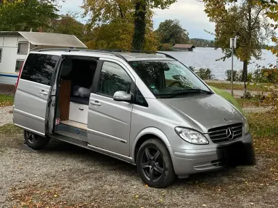 Gebraucht Mercedes Viano 150 PS (110 kW) 2008 Silber Van / Kleinbus