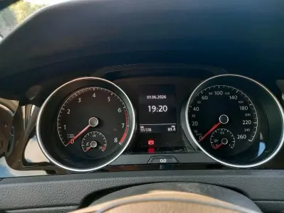 Gebraucht VW Golf VII 136 PS (100 kW) 2019 Grau Kombi