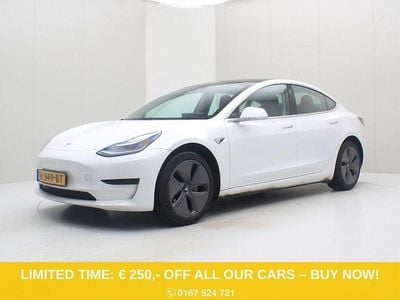 Weiß Gebraucht 2020 Tesla Model 3 Standard Range Limousine | 17.900 € (Fairer Preis)