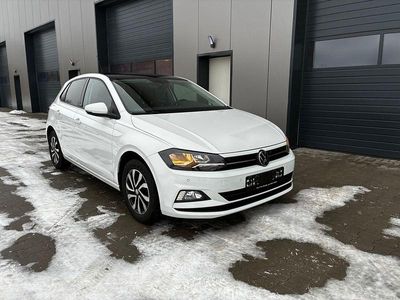 Weiß Gebraucht 2021 VW Polo Active Limousine | 12.780 € (Guter Preis)