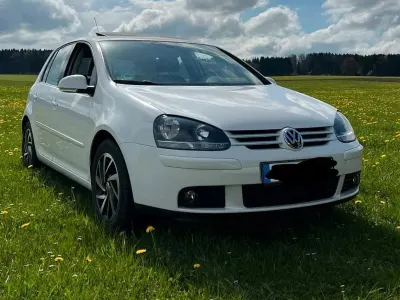 Gebraucht VW Golf V 122 PS (89 kW) 2008 Weiß Kleinwagen