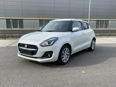 Używany Suzuki Swift Comfort 83 KM (61 kW) 2024 Biały Hatchback