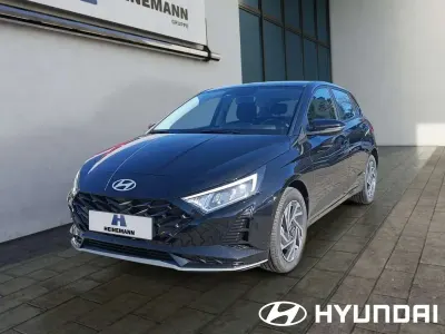 Gebraucht Hyundai i20 Trend 90 PS (66 kW) 2026 Phantom black Kleinwagen