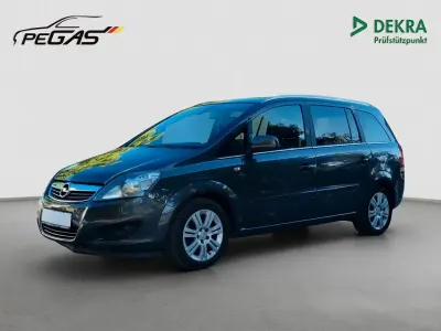 Gebraucht Opel Zafira Innovation 140 PS (102 kW) 2012 Grau Van / Kleinbus