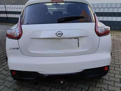 Gebraucht Nissan Juke Acenta 116 PS (85 kW) 2015 Weiß SUV