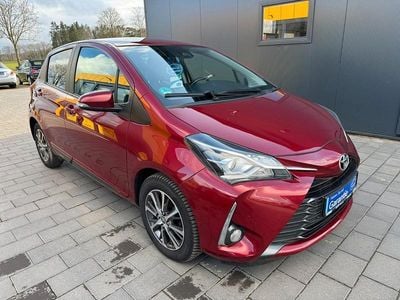 Gebraucht Toyota Yaris 111 PS (81 kW) 2020 Rot Kleinwagen