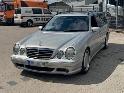 Mercedes E55 AMG