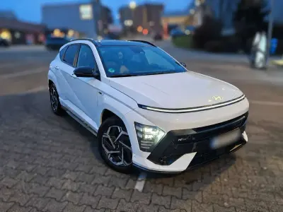 Gebraucht Hyundai Kona N Line 199 PS (146 kW) 2023 Weiß SUV