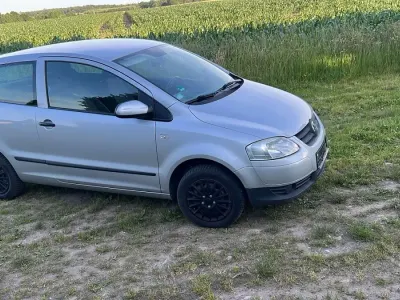 Gebraucht VW Fox 55 PS (40 kW) 2006 Silber Kleinwagen