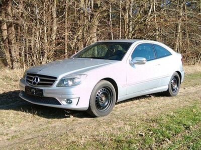 Gebraucht Mercedes C220 150 PS (110 kW) 2010 Silber Coupé
