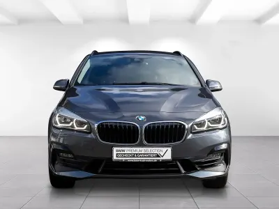 Gebraucht BMW 220 Active Tourer Performance 178 PS (130 kW) 2021 Grau Van / Kleinbus