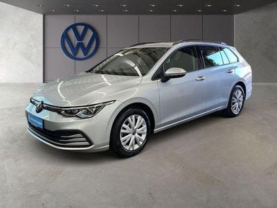 Second-hand VW Golf VIII Life 131 CP (96 kW) 2023 Argintiu Break