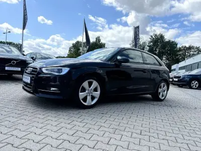 Gebraucht Audi A3 Ambition 125 PS (91 kW) 2015 Schwarz Limousine