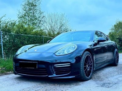 gebraucht Porsche Panamera GTS 2. H Schwarz/Schwarz