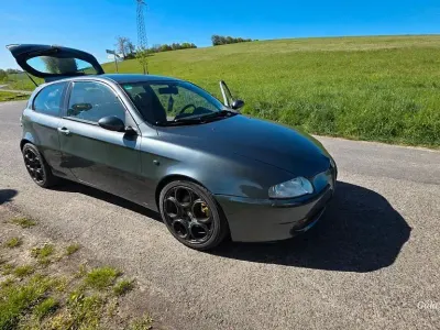 Gebraucht Alfa Romeo 147 Distinctive 150 PS (110 kW) 2001 Kleinwagen