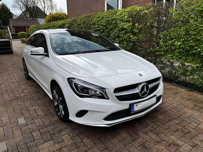 Usata Mercedes CLA200 Shooting Brake 156 CV (114 kW) 2018 Bianco Station wagon