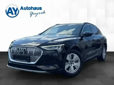 Gebraucht Audi e-tron Advanced 230 kW (313 PS) 2021 Schwarz SUV