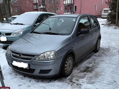 Silber Gebraucht 2005 Opel Corsa Kleinwagen | 950 € (Guter Preis)