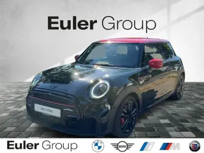 Gebraucht Mini John Cooper Works 231 PS (169 kW) 2023 Grün Kleinwagen