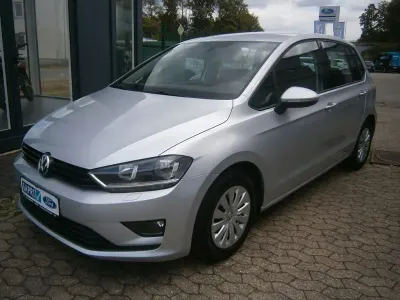 Gebraucht VW Golf Sportsvan Trendline 110 PS (80 kW) 2015 Silber Van / Kleinbus