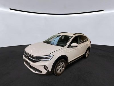 Second-hand VW Taigo Life 110 CP (80 kW) 2023 Alb SUV