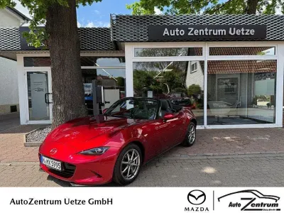 Neu Mazda MX5 Exclusive-Line 132 PS (97 kW) 2026 Rot Cabrio
