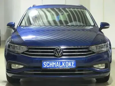 Gebraucht VW Passat Business 150 PS (110 kW) 2023 Aquamarine blue Kombi