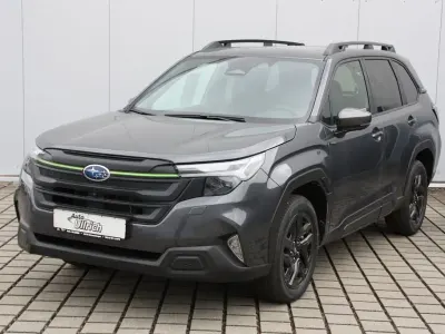Neu Subaru Forester Exclusive+ 136 PS (100 kW) 2026 Grau SUV