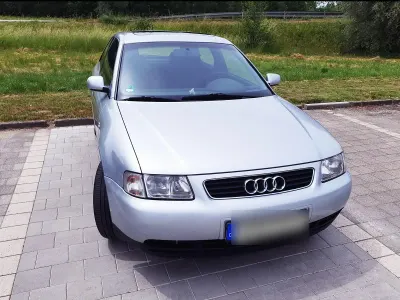 Gebraucht Audi A3 102 PS (75 kW) 1997 Silber Kleinwagen