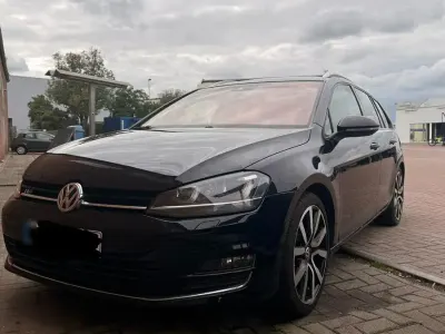 Gebraucht VW Golf VII Highline 150 PS (110 kW) 2015 Schwarz Kombi