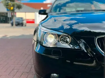 Gebraucht BMW 520 163 PS (119 kW) 2005 Schwarz Limousine